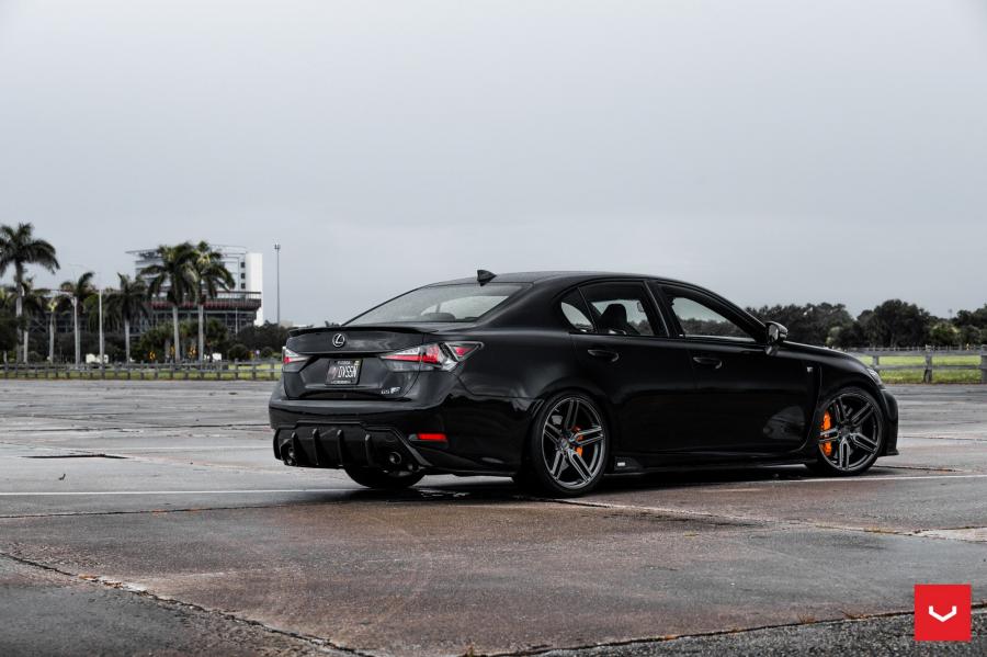  Lexus GS F on Vossen Wheels (HF-1) 2019 года  (фото 16 из 24)